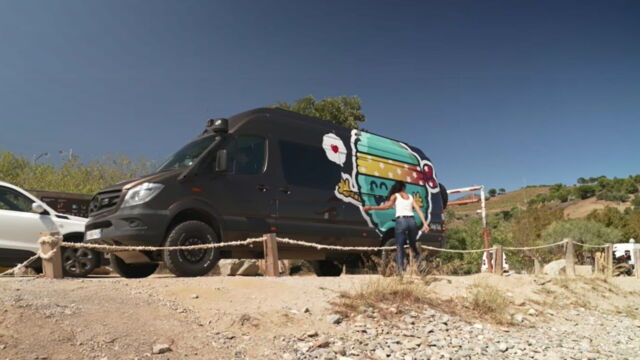 Vignette du programme télé La folie du camping-car : des vacances pas comme les autres