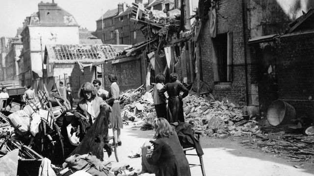 Vignette du programme télé 1942, Rouen sous les bombes alliées