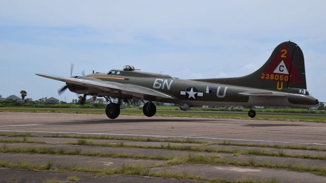 Vignette du programme télé Avions de combat - Saison 1