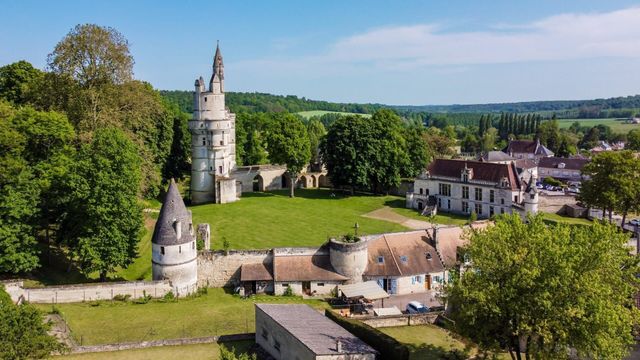 Vignette du programme télé La France des mystères - Saison 2