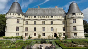 Vignette du programme télé Les 100 lieux qu'il faut voir (La vallée des rois de France, de Chambord à Chinon) S11 (5/8)