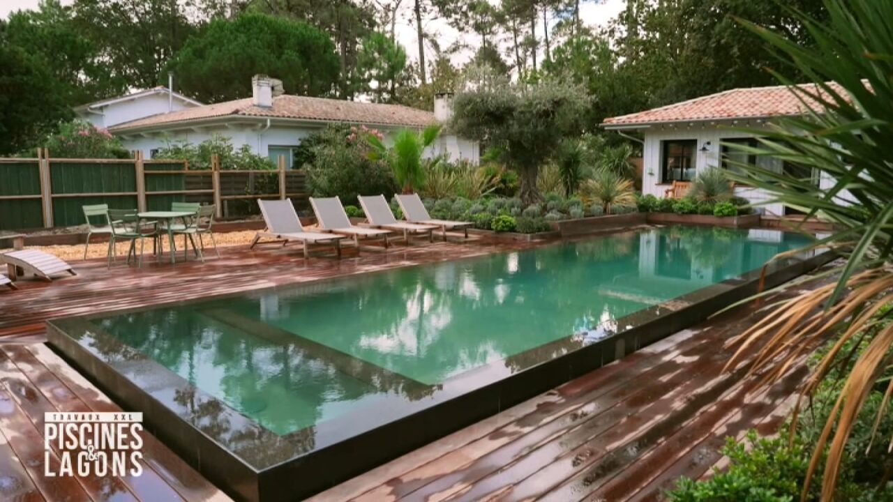 Vignette du programme télé Travaux XXL : piscines et lagons