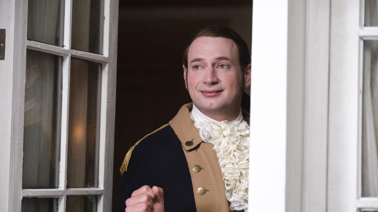 Vignette du programme télé Ghosts : Fantômes à la maison