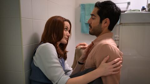 Vignette du programme télé Enquêtes au paradis