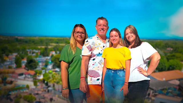 Vignette du programme télé Camping family : notre vie au camping - Saison 1