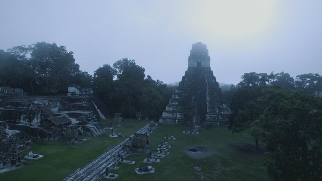 Vignette du programme télé Les mystérieuses cités mayas - Saison 1