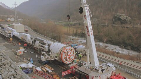 Vignette du programme télé Génie français. Les barrages de tous les records