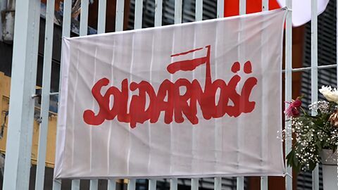 Vignette du programme télé Solidarnosc, la première brèche