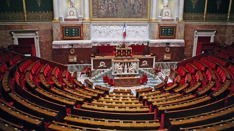 Vignette du programme télé Questions au gouvernement