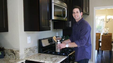Vignette du programme télé Les rois de la réno