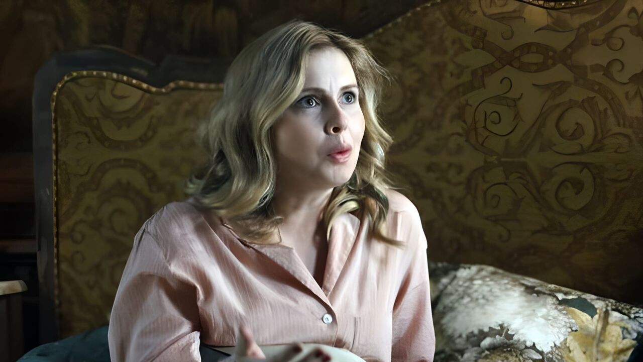 Vignette du programme télé Ghosts : Fantômes à la maison