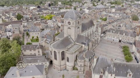 Vignette du programme télé Les 100 lieux qu'il faut voir