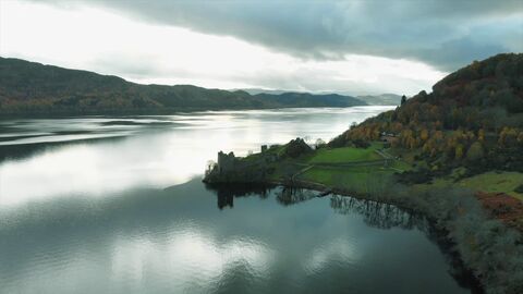 Vignette du programme télé Le monstre du Loch Ness existe-t-il vraiment ?