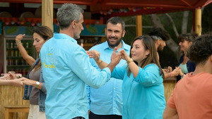 Vignette du programme télé Camping Paradis (Salsa au paradis) S15 (5/6)