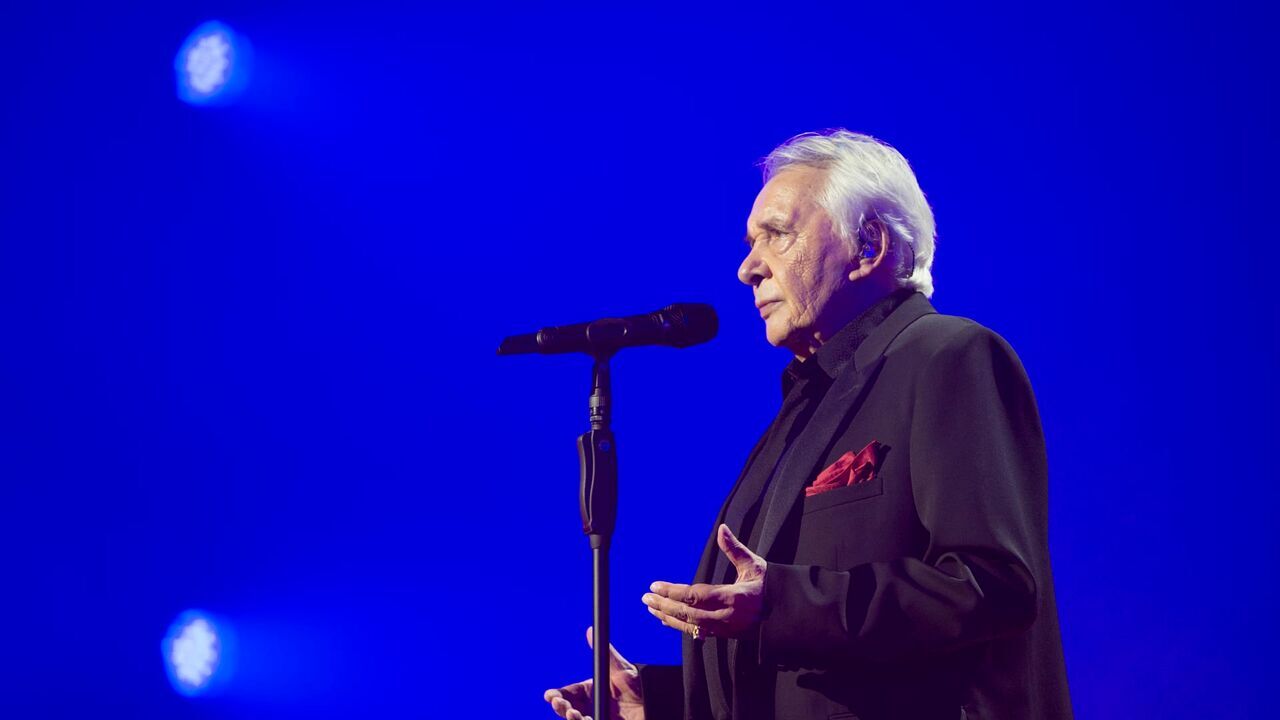 Vignette du programme télé Sardou, autoportrait