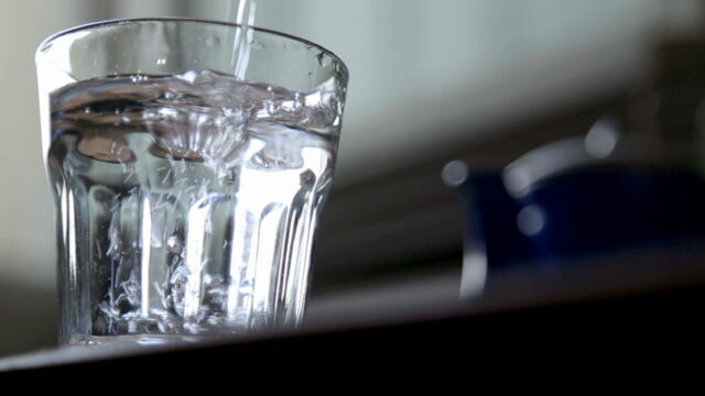 Vignette du programme télé Quand l'eau sème le trouble