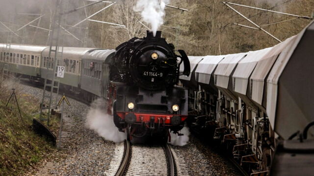 Vignette du programme télé La locomotive du progrès : Une histoire des chemins de fer