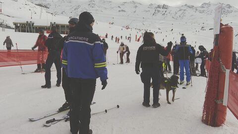 Vignette du programme télé 100 jours avec les gendarmes des Alpes