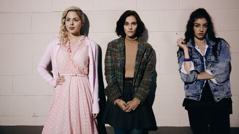 Vignette du programme télé Lycéenne parfaite pour crime parfait
