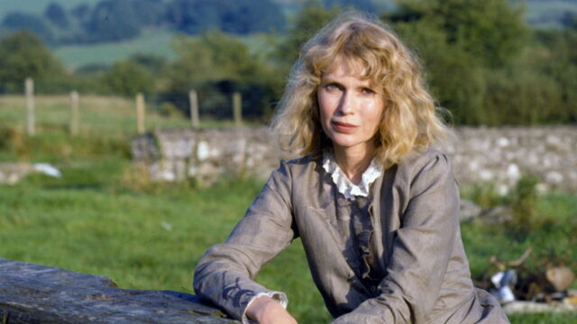 Vignette du programme télé Mia Farrow, en clair-obscur