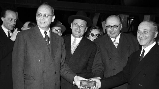 Vignette du programme télé 1952-1953 : Crises et renouveau en Europe