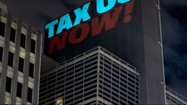 Vignette du programme télé Ultra-riches - Taxe-moi (si tu peux !)