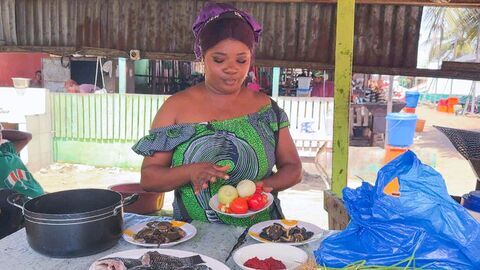 Vignette du programme télé Voyage en cuisine