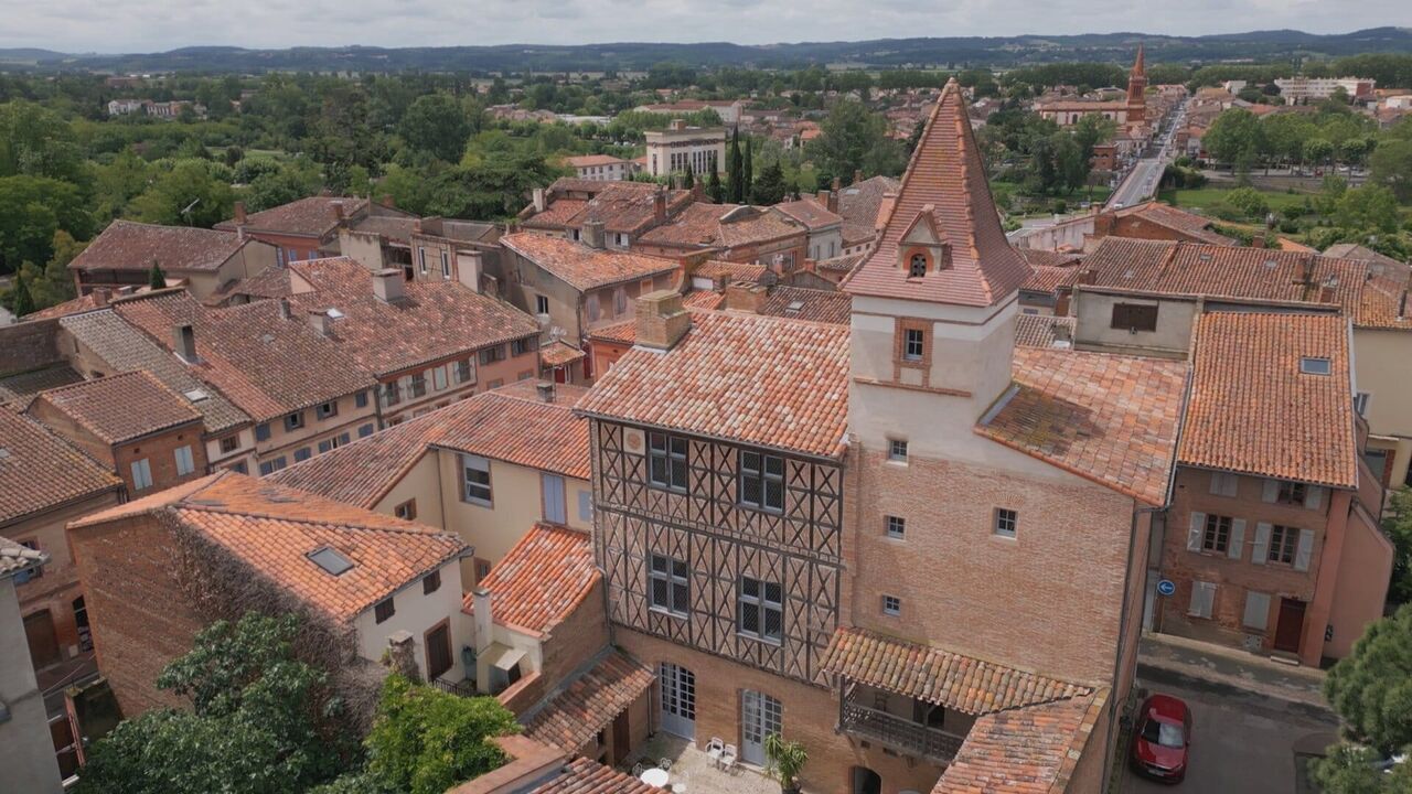 Vignette du programme télé Voyage au coeur du patrimoine