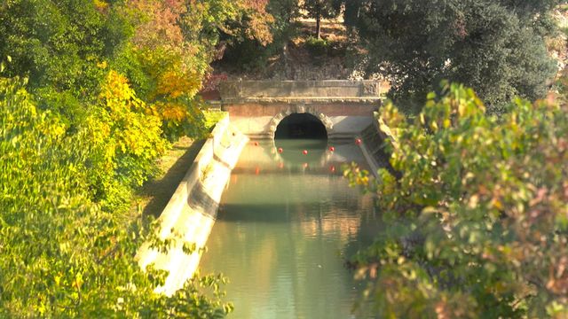 Vignette du programme télé Marseille : le génie hydraulique