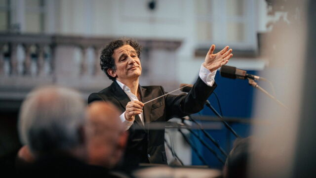 Vignette du programme télé Concert au château de Prague 2026 : Bernstein et Dvorak