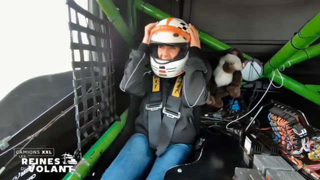 Vignette du programme télé Camions XXL : les reines du volant - Saison 5
