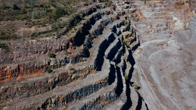 Vignette du programme télé La vallée de l'arsenic