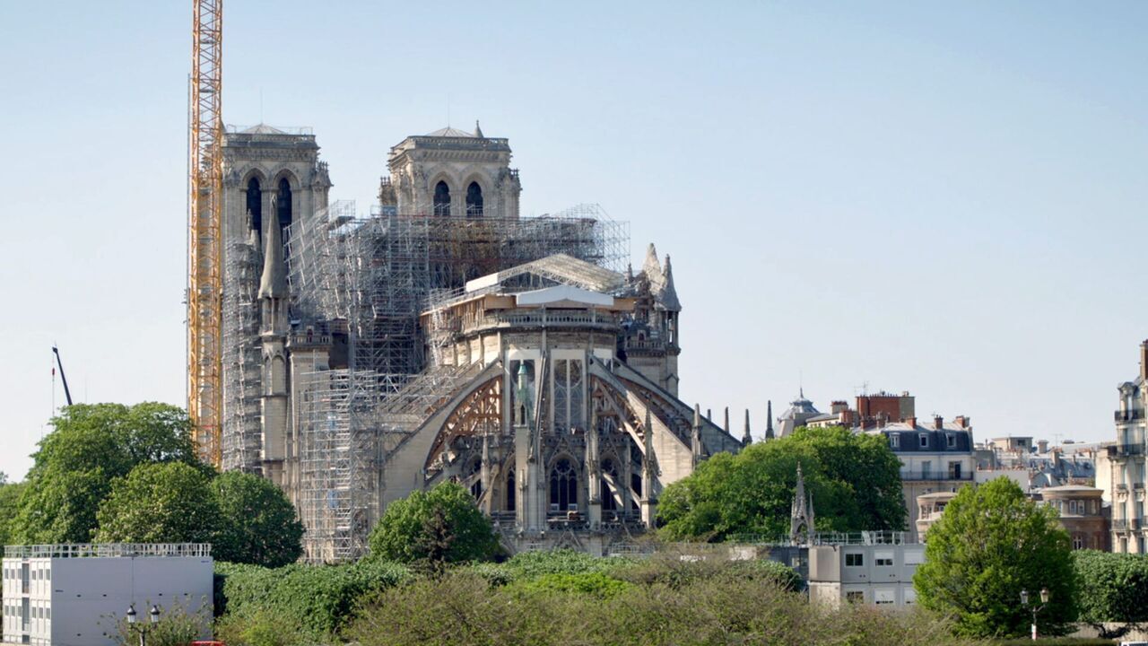 Vignette du programme télé Notre-Dame de Paris, le chantier du siècle