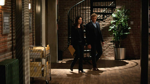 Vignette du programme télé Mentalist (Un témoin encombrant) S5 (12/22)