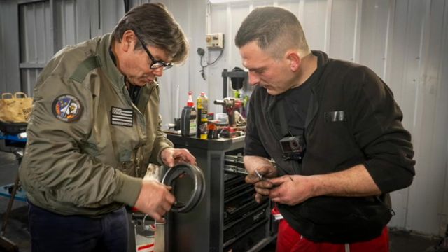 Vignette du programme télé Top Mecanic, 5 jours pour restaurer une épave - Saison 6