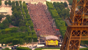 Vignette du programme télé Un soir d'été sous la tour Eiffel avec la Maîtrise de Radio France