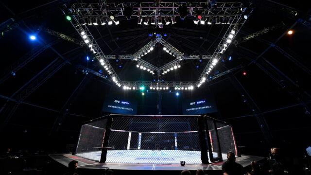 Vignette du programme télé MMA : UFC Classiques