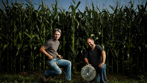 Vignette du programme télé American Pickers, la brocante made in USA (Picking through the ashes) S17 (1/11)
