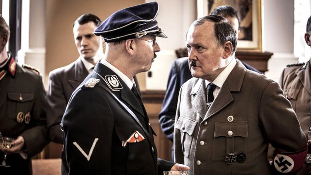 Vignette du programme télé Hitler : le cercle du diable - Saison 1